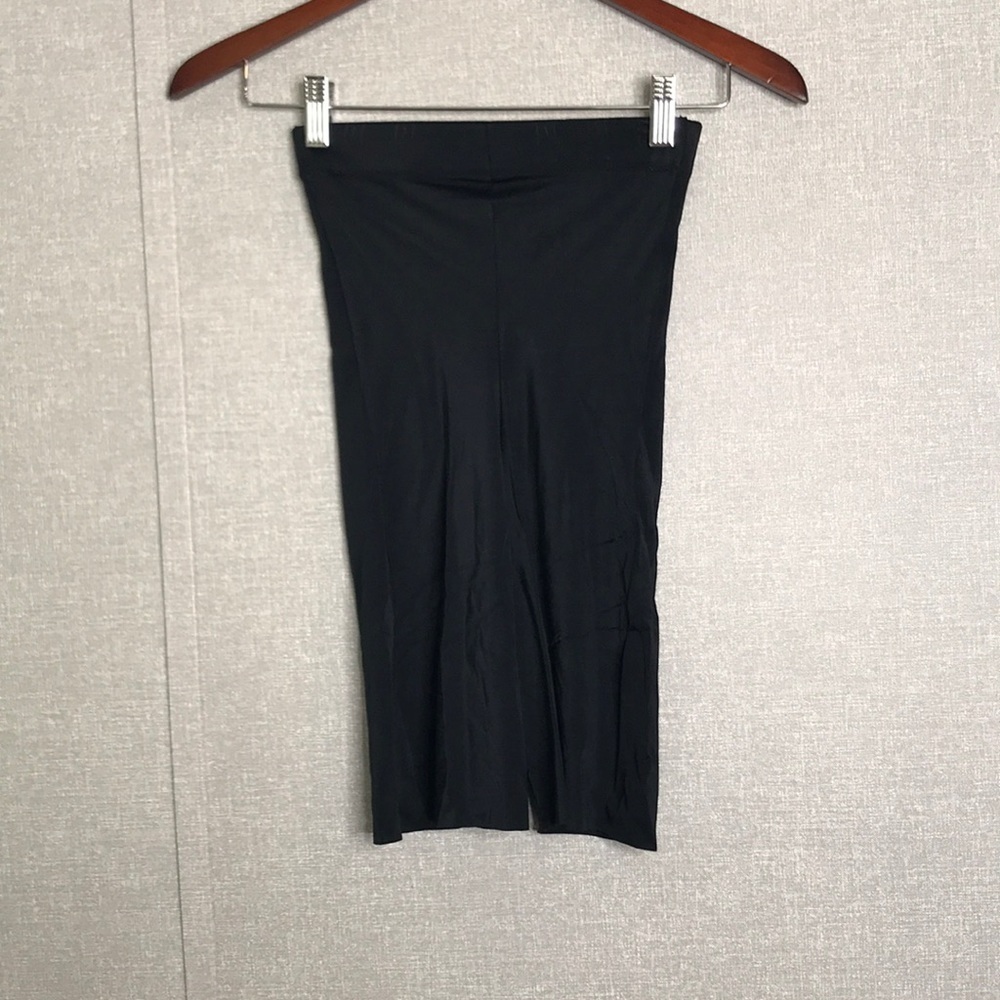 NWOT ASSETS by SPANX Women's Remarkable Results Black High-Waist Shaper Shorts